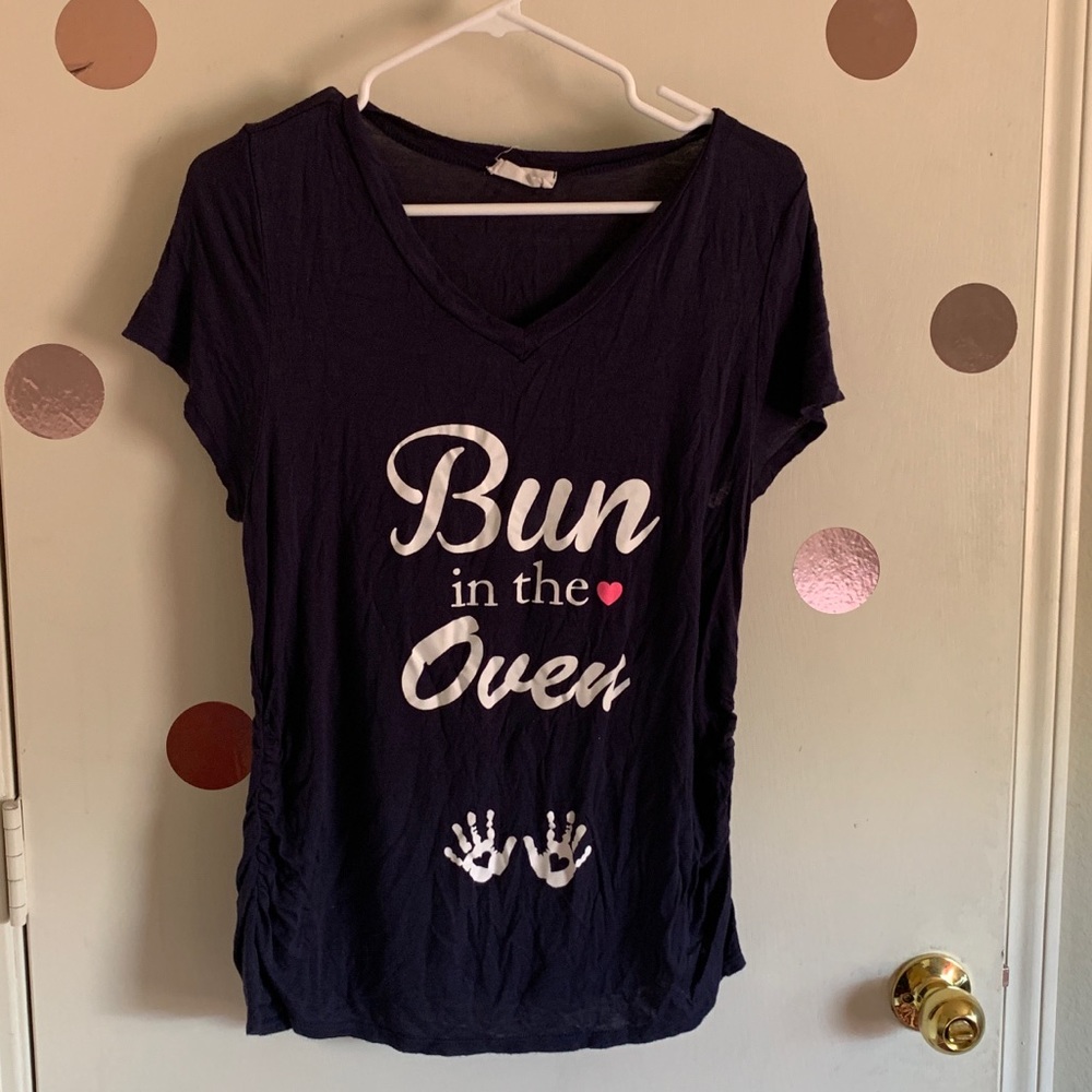 Bun In the oven maternity top
